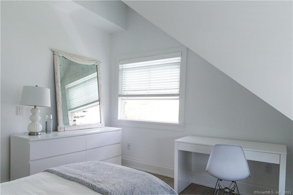 10 Danbury Avenue - Photo 26