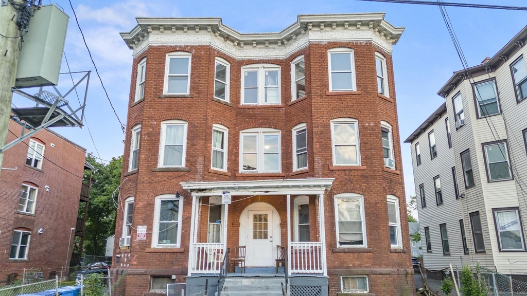 19-21 Whitmore Street - Photo 3