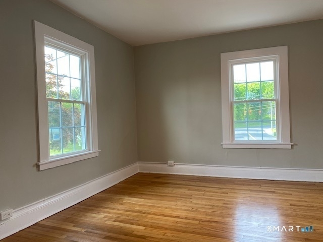 489 Middle Turnpike - Photo 6