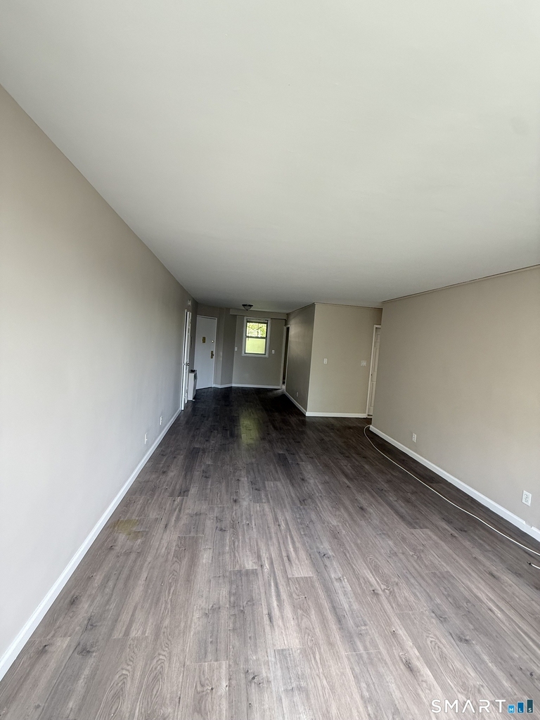 71 Strawberry Hill Avenue - Photo 10