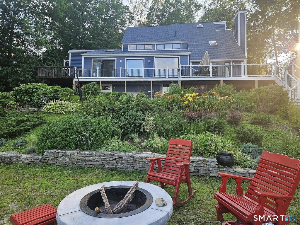 200 North Main Street - Photo 1