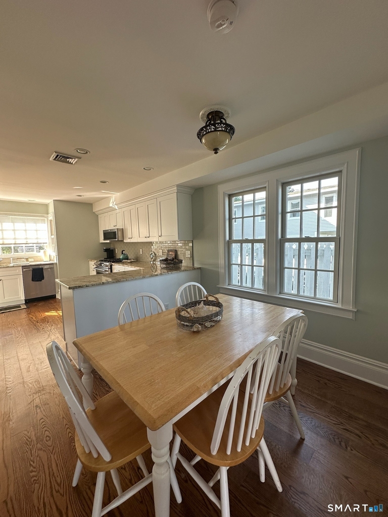 664 Fairfield Beach Road - Photo 4