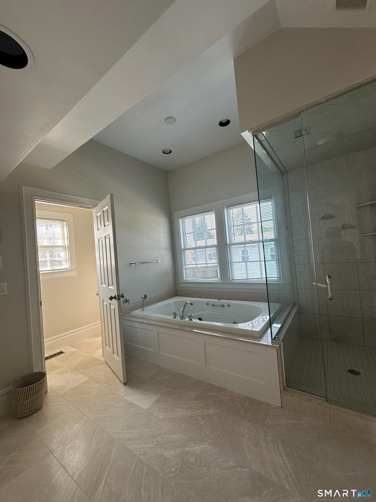 664 Fairfield Beach Road - Photo 20