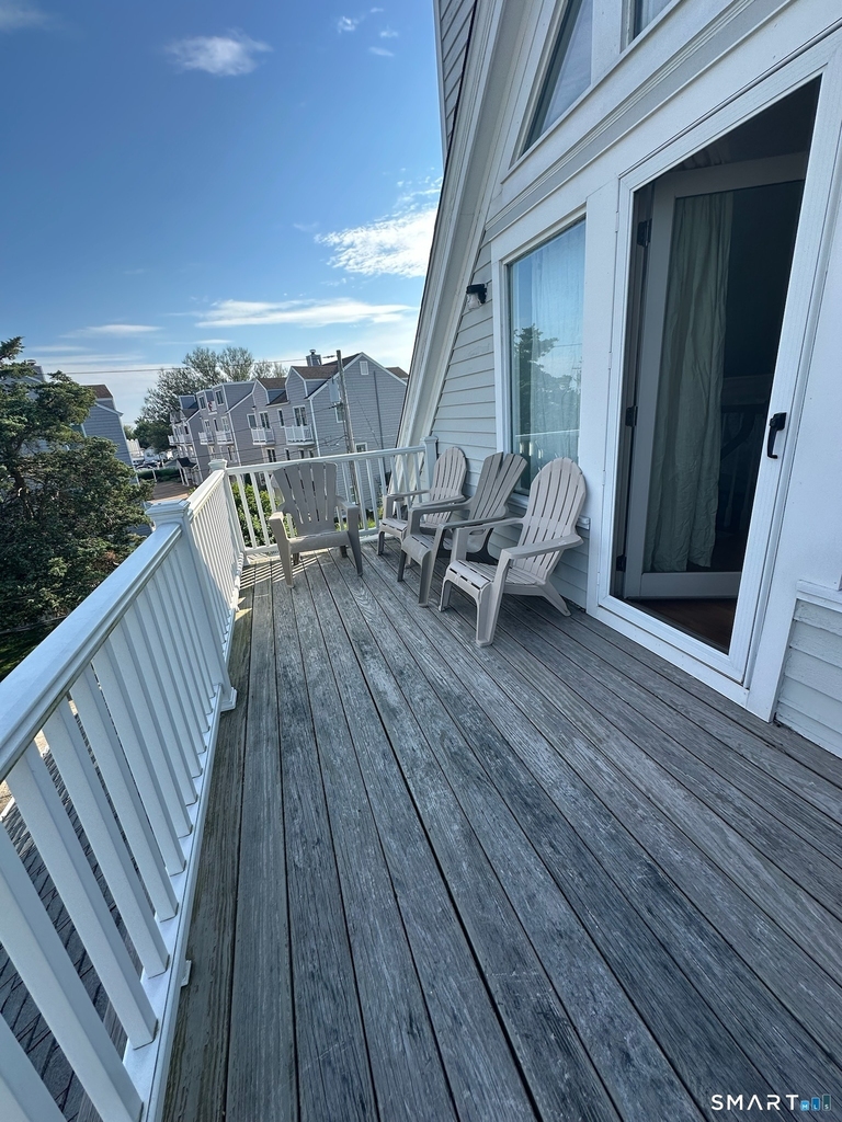 664 Fairfield Beach Road - Photo 23