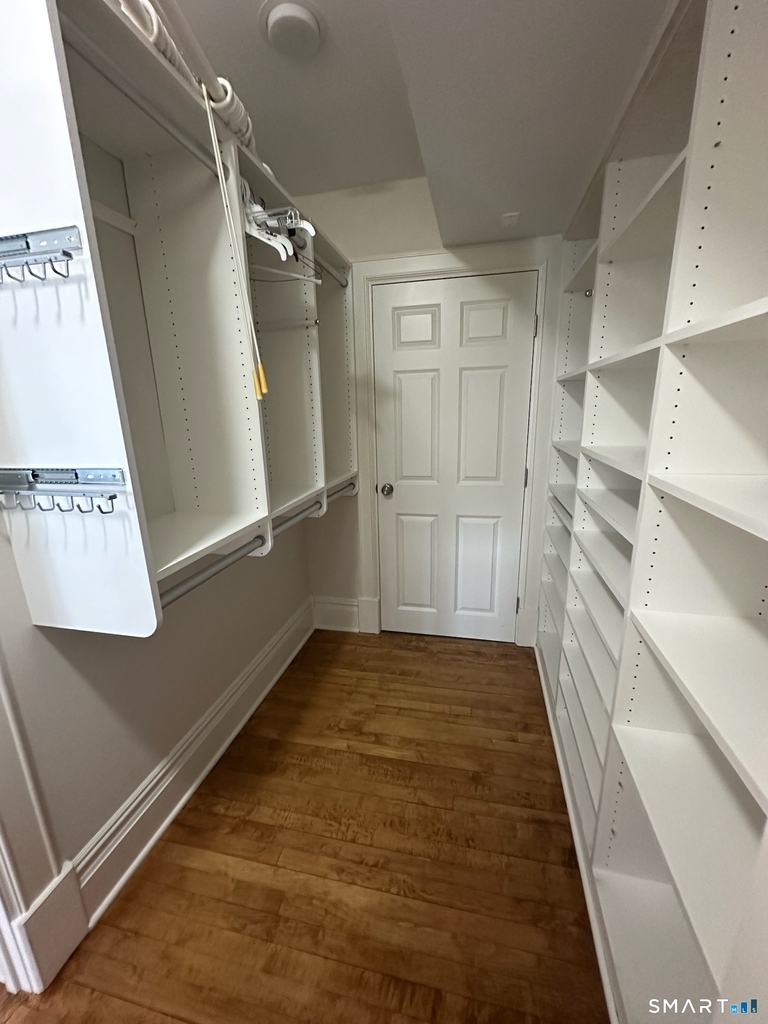 664 Fairfield Beach Road - Photo 13