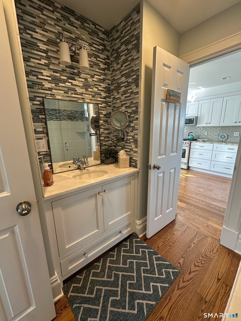 664 Fairfield Beach Road - Photo 12