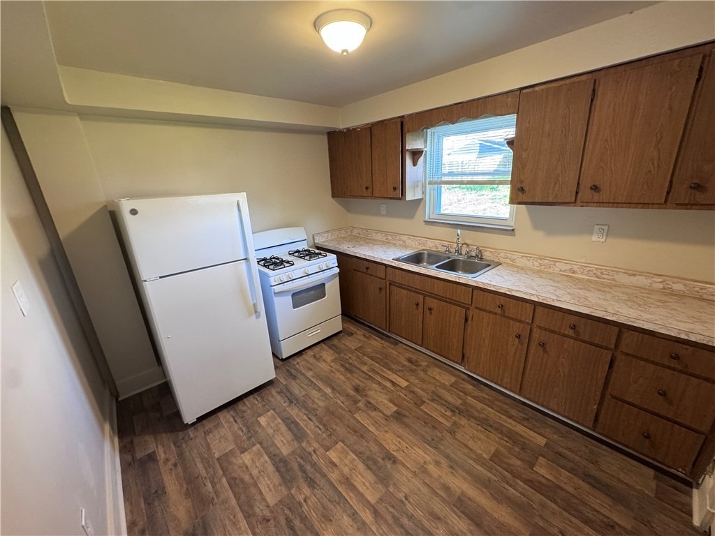 1067 Cleveland Ave - Photo 8