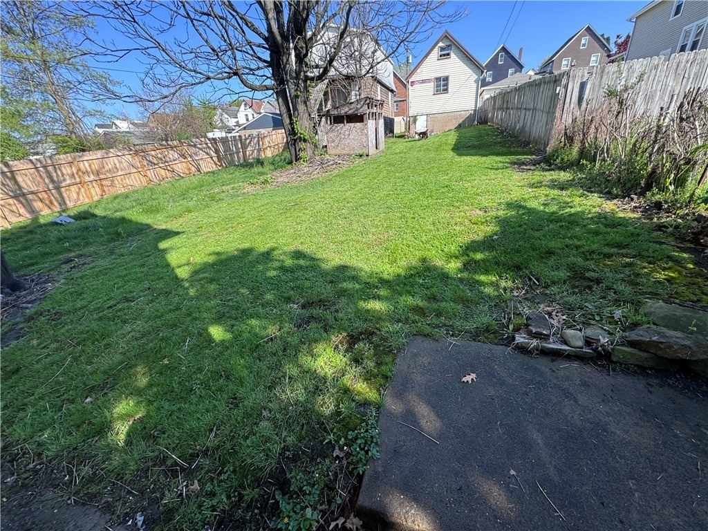 1067 Cleveland Ave - Photo 11