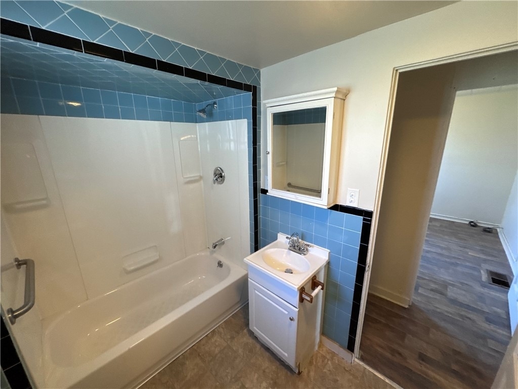 1067 Cleveland Ave - Photo 20