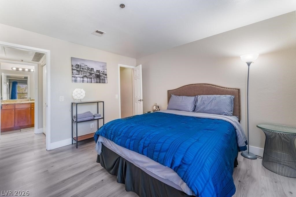 4200 S Valley View Boulevard - Photo 7
