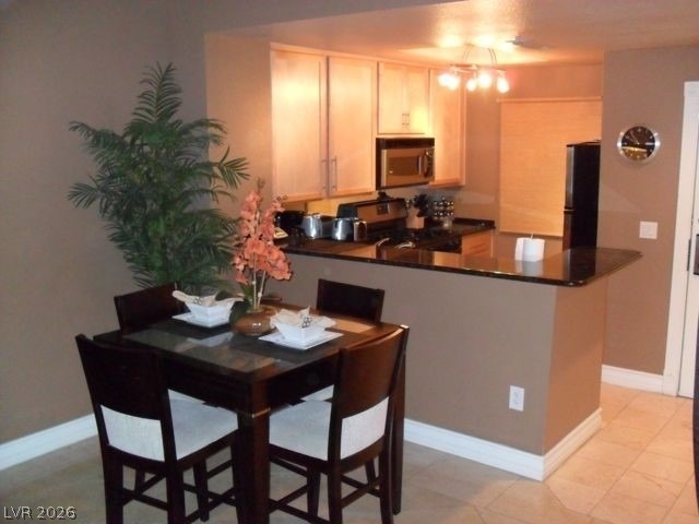 220 Flamingo Road - Photo 0