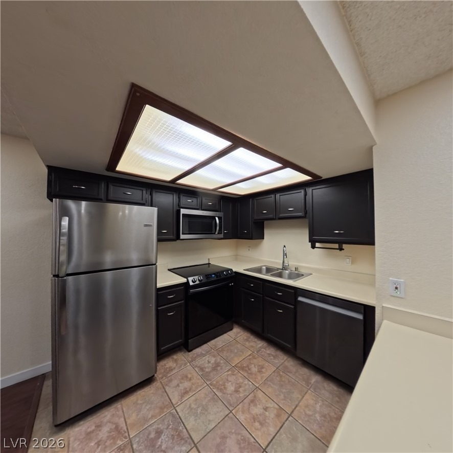 2701 Otter Creek Court - Photo 2