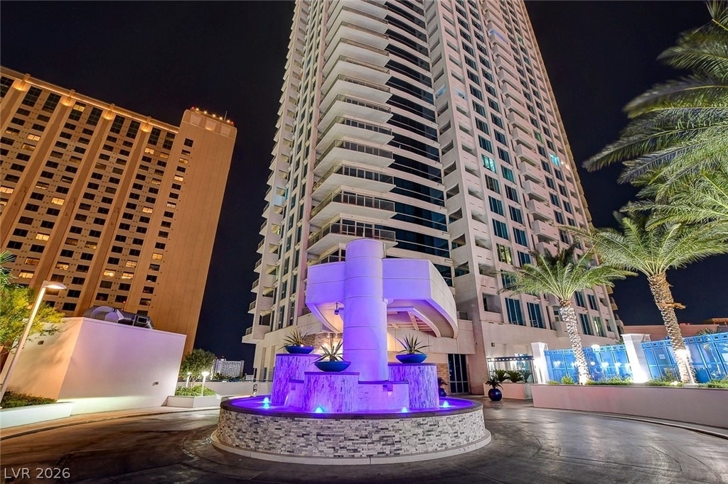 2700 Las Vegas Boulevard - Photo 16