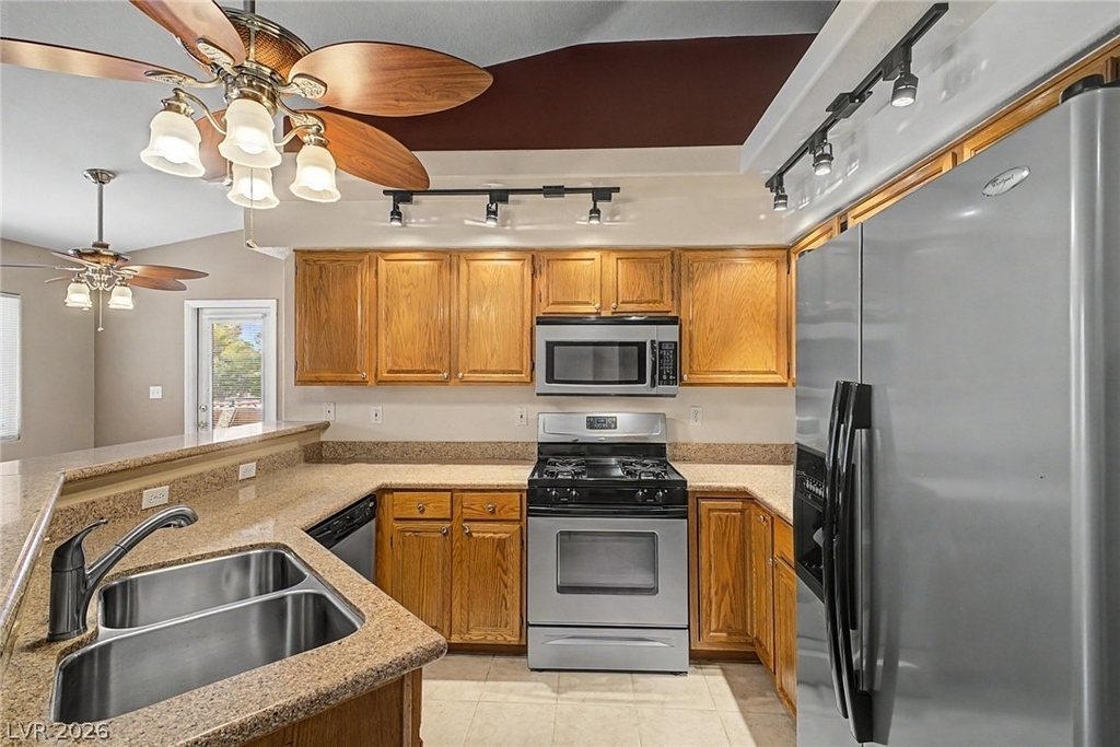 381 Manti Place - Photo 9