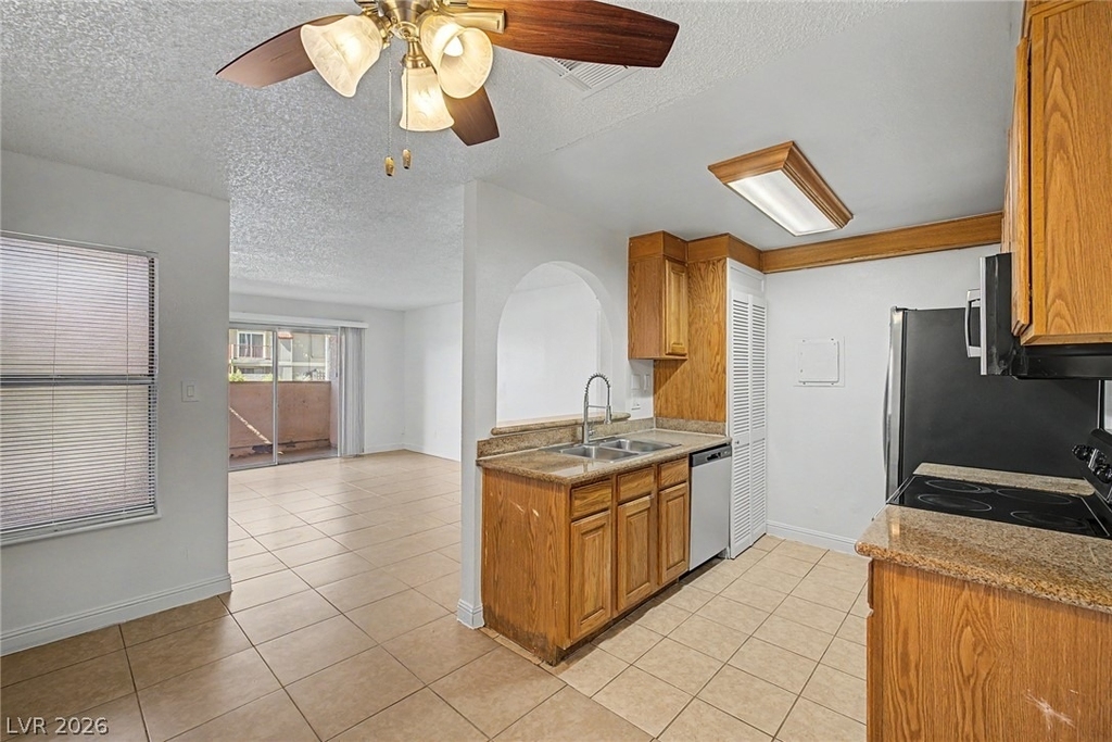 1515 Reno Avenue - Photo 15
