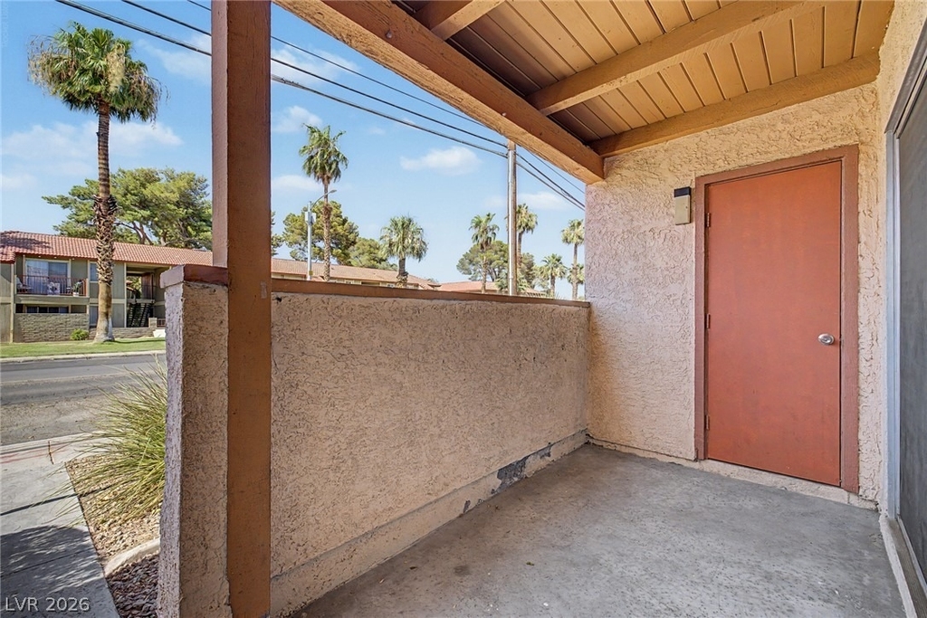 1515 Reno Avenue - Photo 5