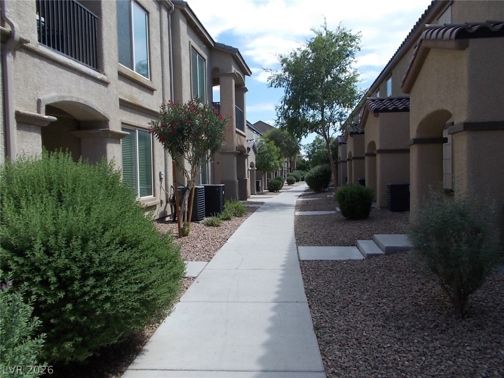4611 Townwall Street - Photo 4