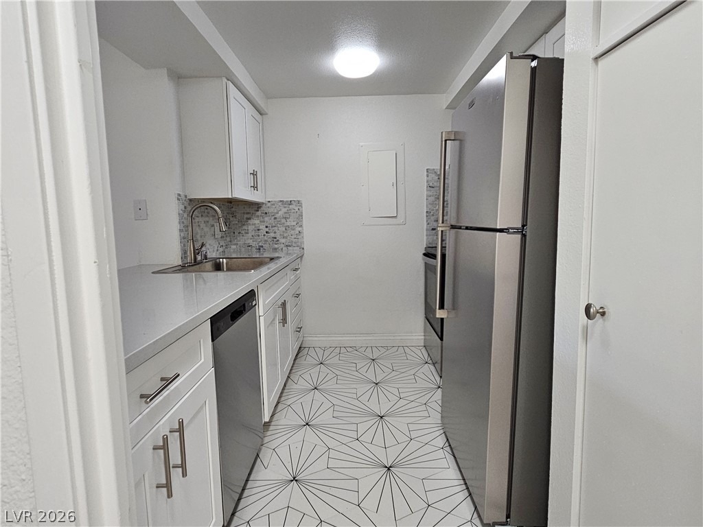 205 E Harmon Avenue - Photo 17