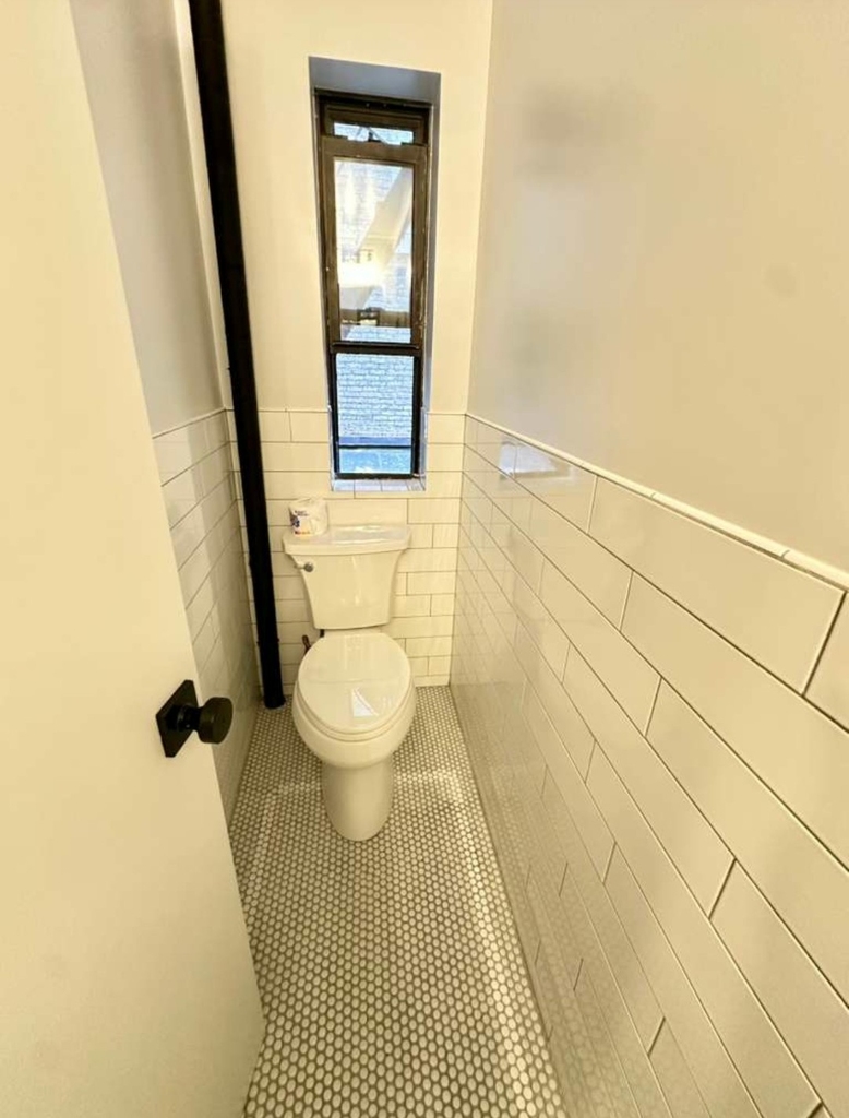 340 East 66th Street - Photo 7