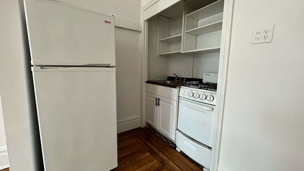 163 East 87th Street - Photo 2
