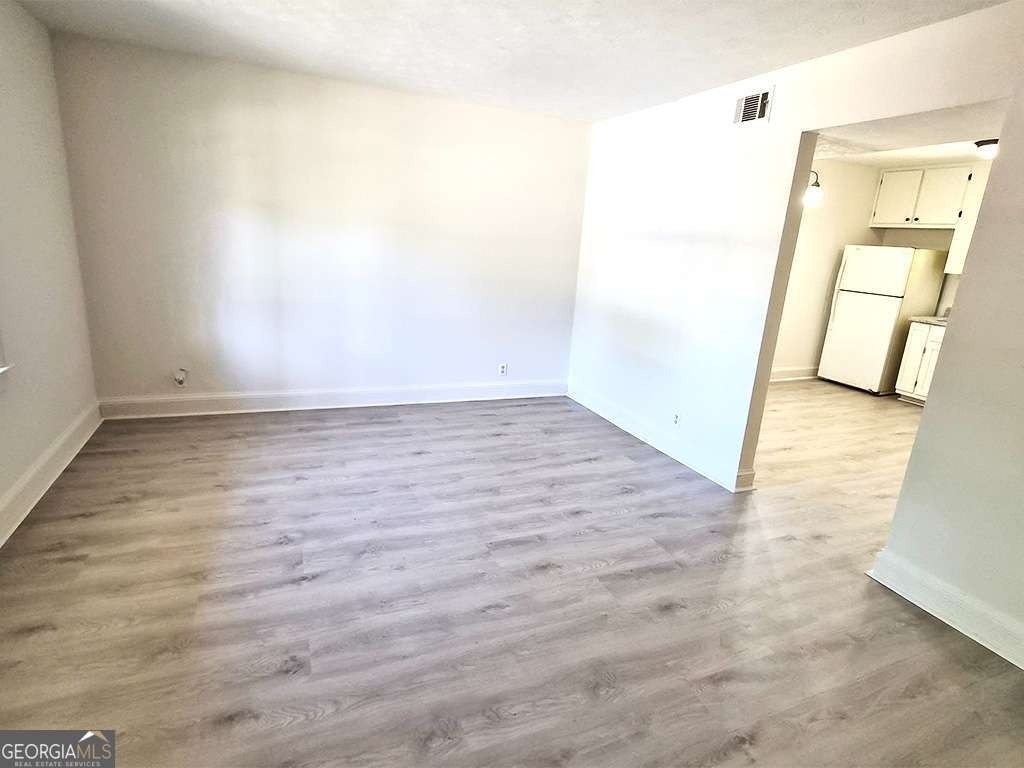 3360 Club Drive - Photo 4