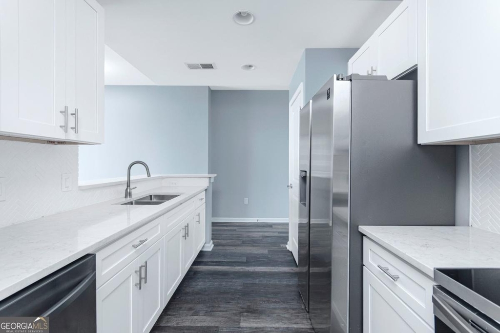 3040 Peachtree Road - Photo 10
