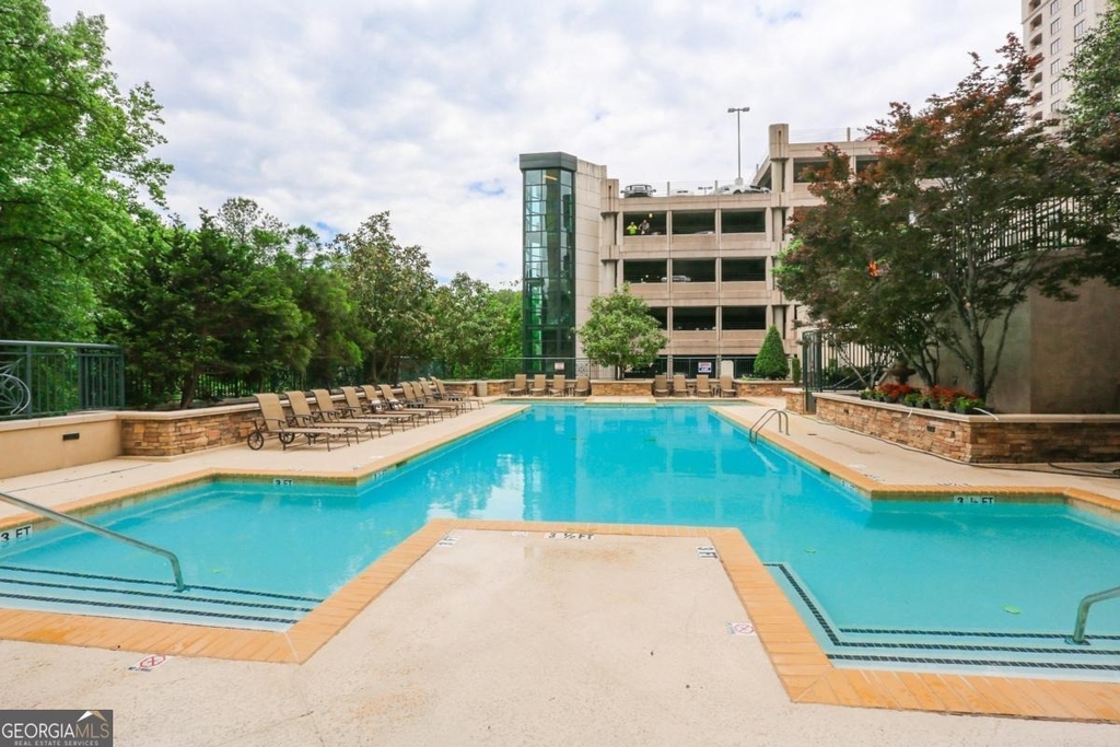 3040 Peachtree Road - Photo 30