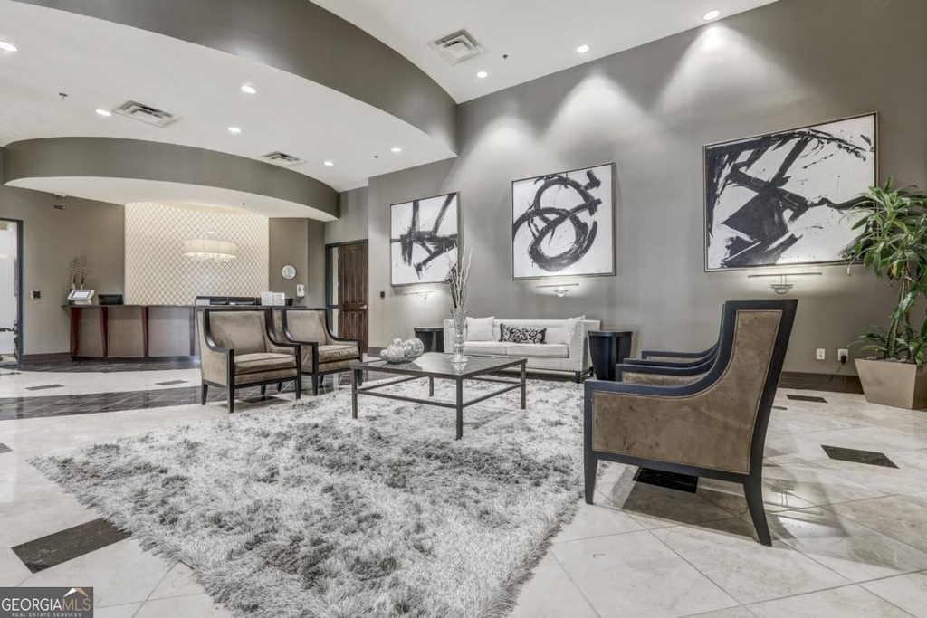 3040 Peachtree Road - Photo 21