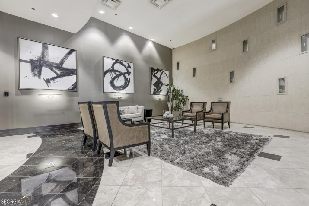 3040 Peachtree Road - Photo 20