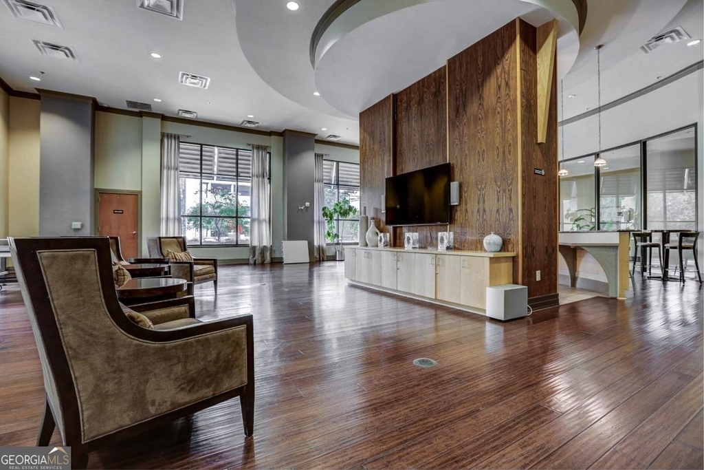 3040 Peachtree Road - Photo 28