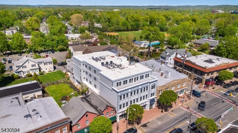 246 Main St - Photo 37