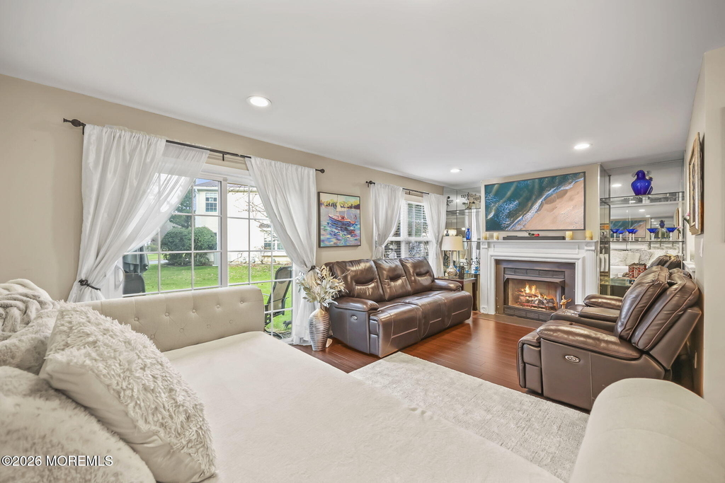761 Banyan Court - Photo 14