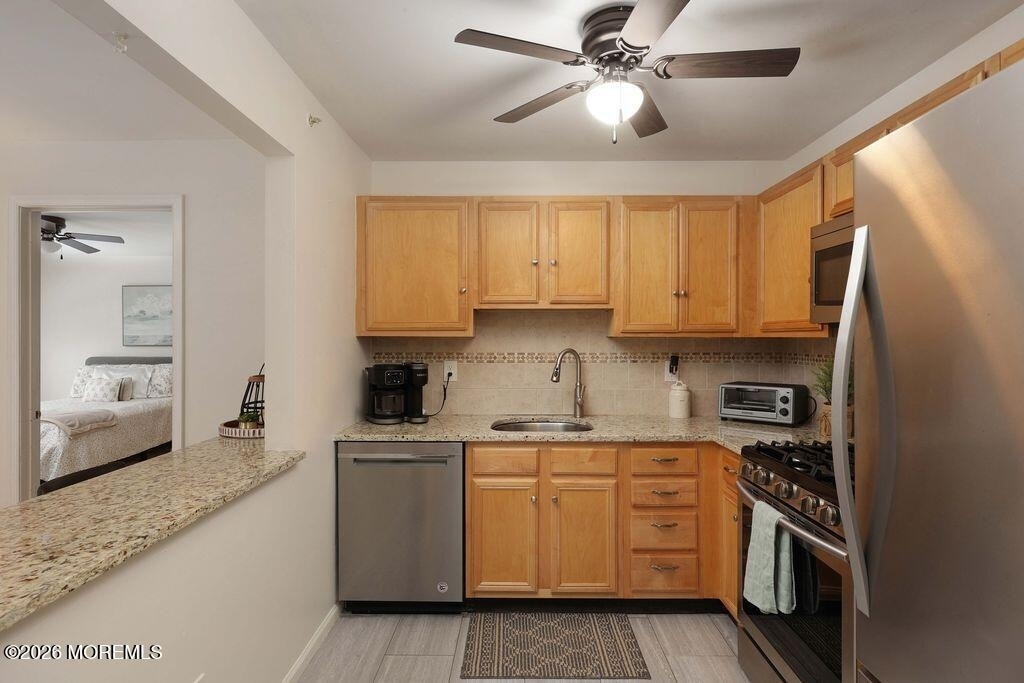 1015 Wedgewood Circle - Photo 10
