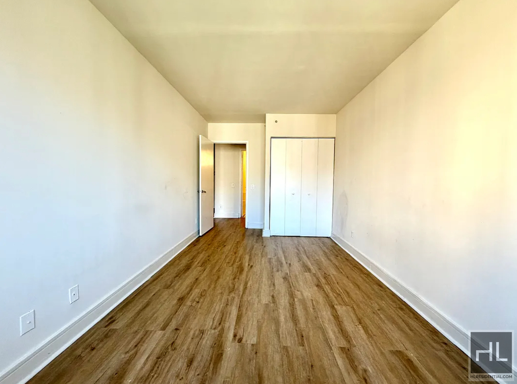 West 96th Street - Photo 4