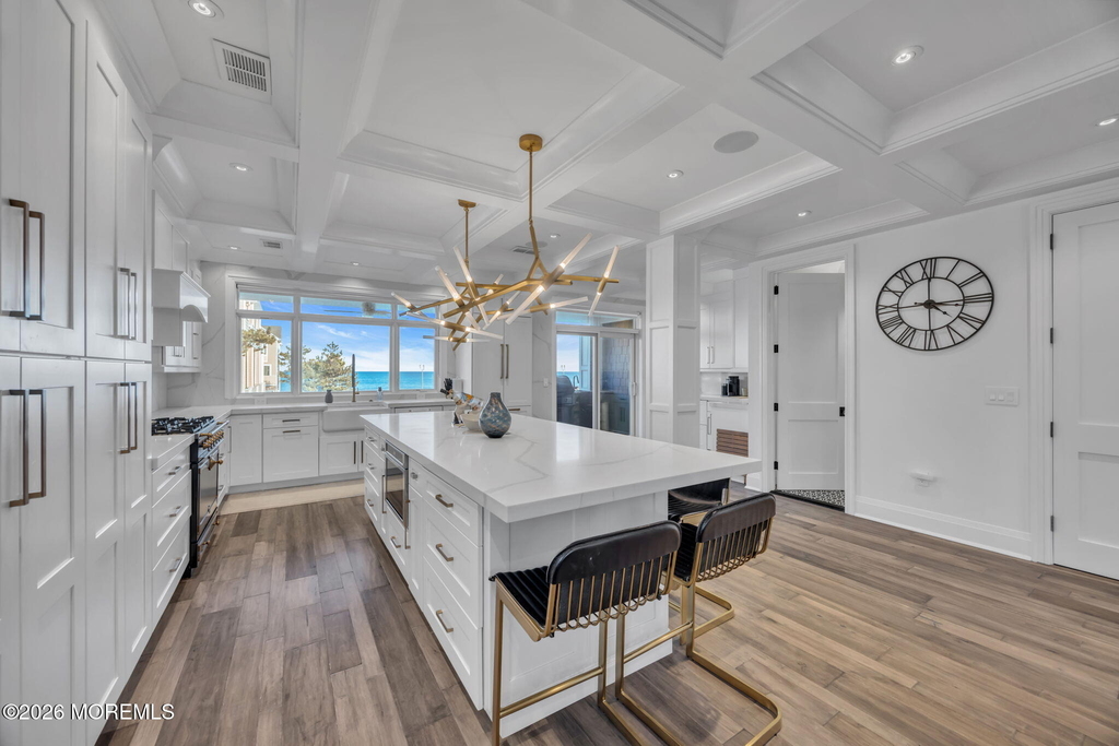 42 Marine Terrace - Photo 3