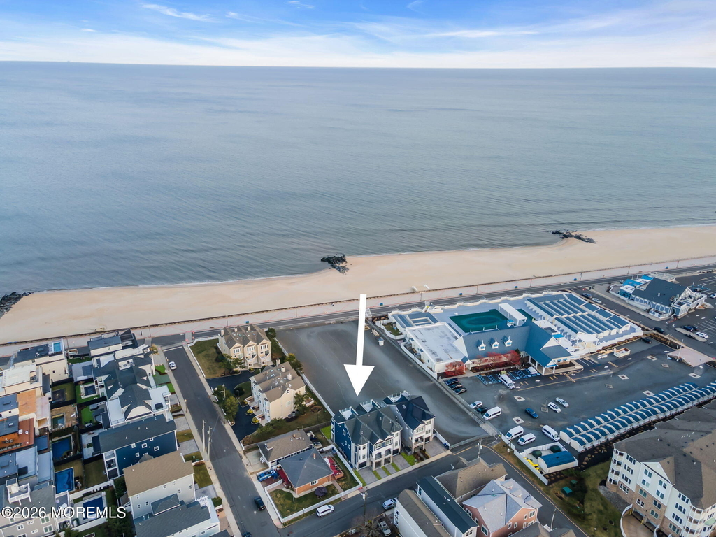 42 Marine Terrace - Photo 1