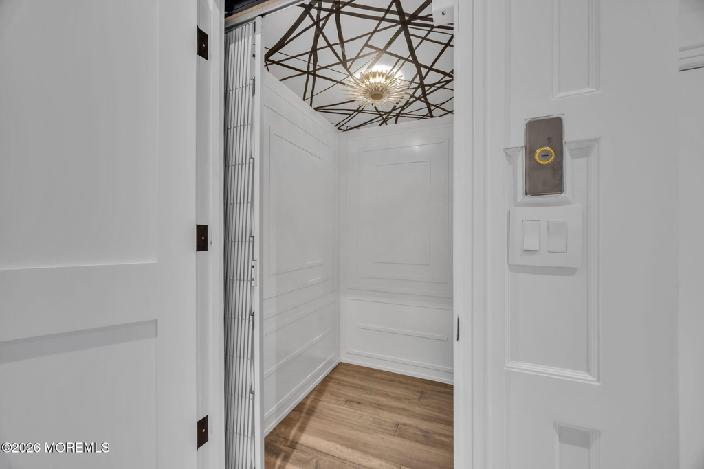 42 Marine Terrace - Photo 2