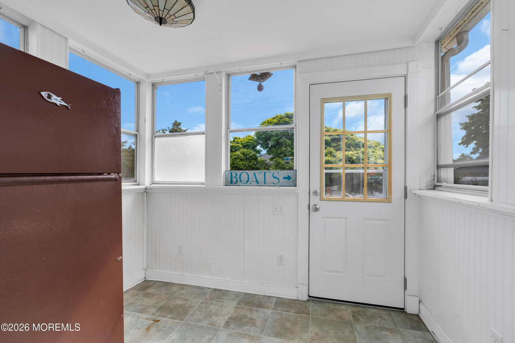 505 Long Branch Avenue - Photo 15