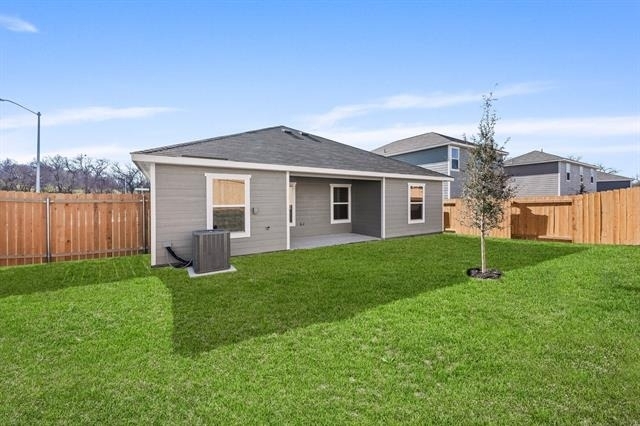 6324 Crosswood Lane - Photo 2