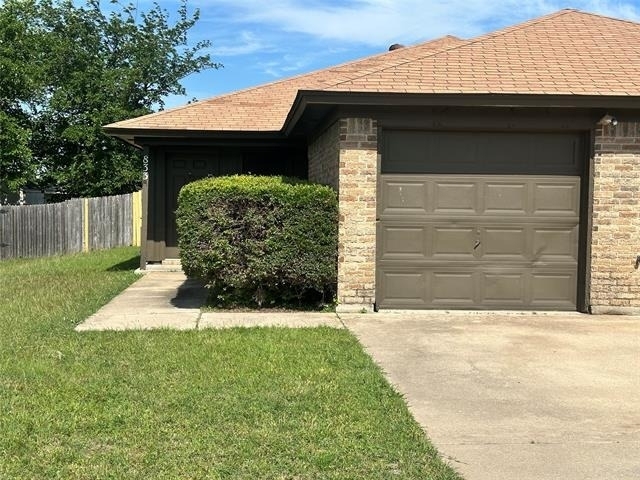 833 White Rock Street - Photo 0