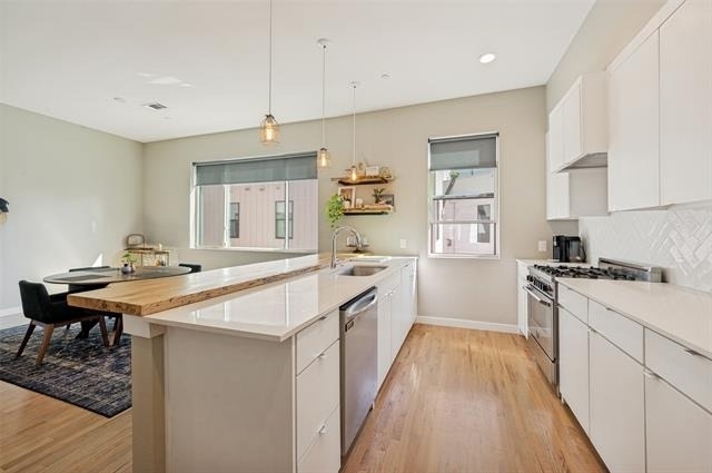 2630 Calvin Street - Photo 6