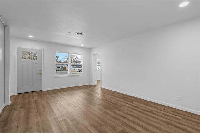 5832 Tracyne Drive - Photo 2