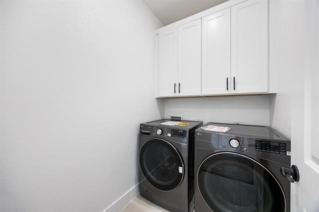 7066 Lathrop Lane - Photo 16