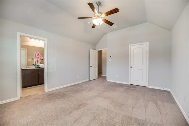 916 Brookville Court - Photo 19