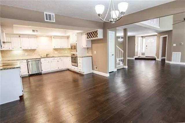 9401 Blue Jay Way - Photo 7
