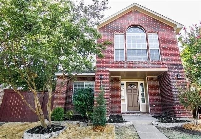 9401 Blue Jay Way - Photo 0