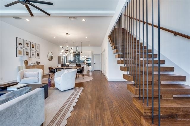 712 Rainwater Road - Photo 3