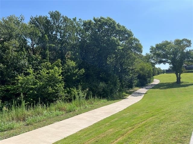 1105 Misty Brook Drive - Photo 33
