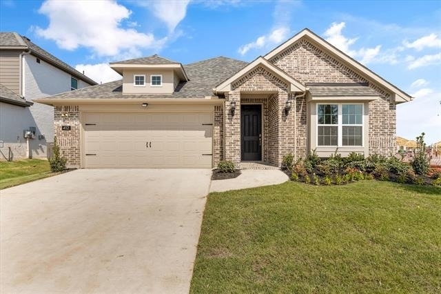 324 Amenduni Lane - Photo 1