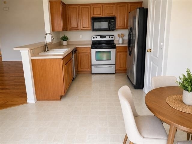 208 Orchard Trail - Photo 2